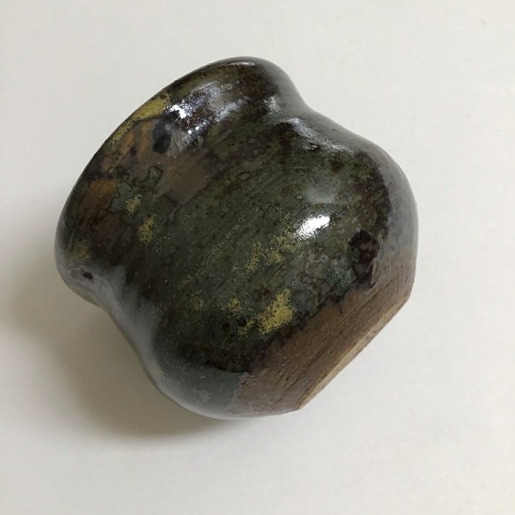 Studio Art Pottery Tea Bowl Sake Cup Handmade Green Glaze Brown Signed Vintage - Picture 5 of 16